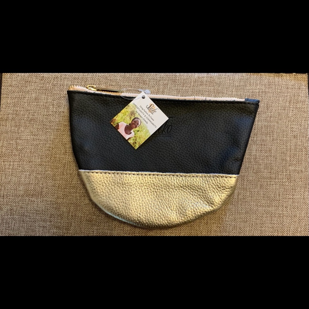 NWT Sseko Black & Gold Clutch